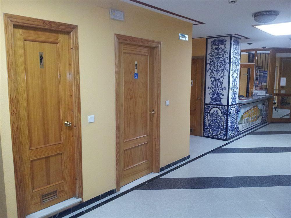 Hotel Lux Aljarafe Mairena del Aljarafe Ngoại thất bức ảnh