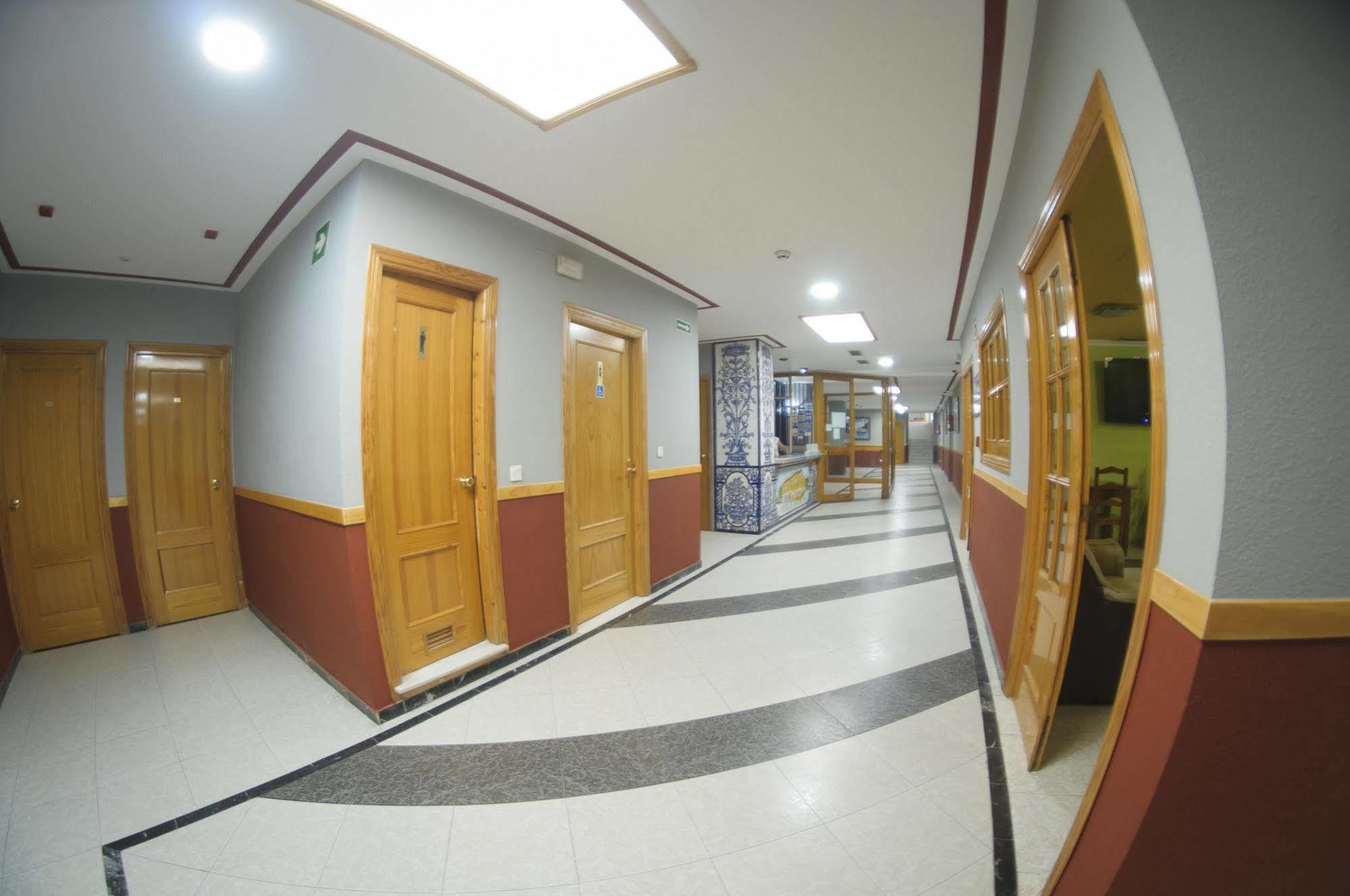 Hotel Lux Aljarafe Mairena del Aljarafe Ngoại thất bức ảnh